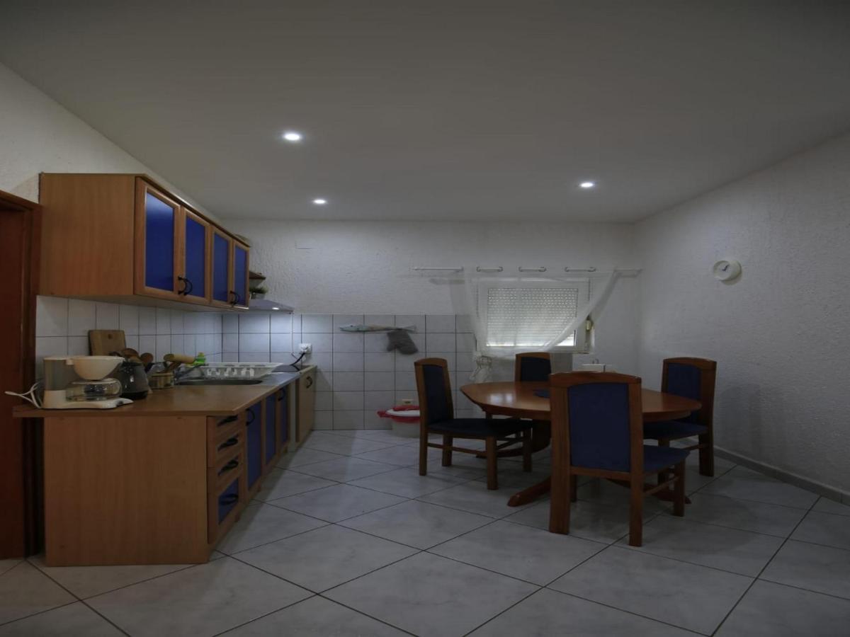 Apartment Barbara Вир Экстерьер фото